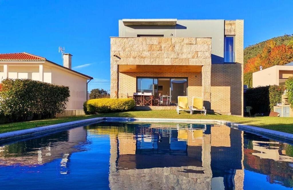 Hill & Beach House Viana do Castelo Exterior photo